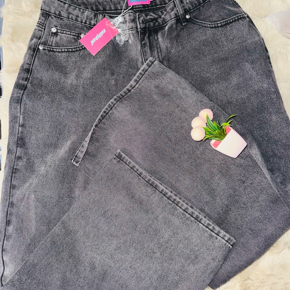 Edikted Women's Dark Gray Straight Leg Jeans